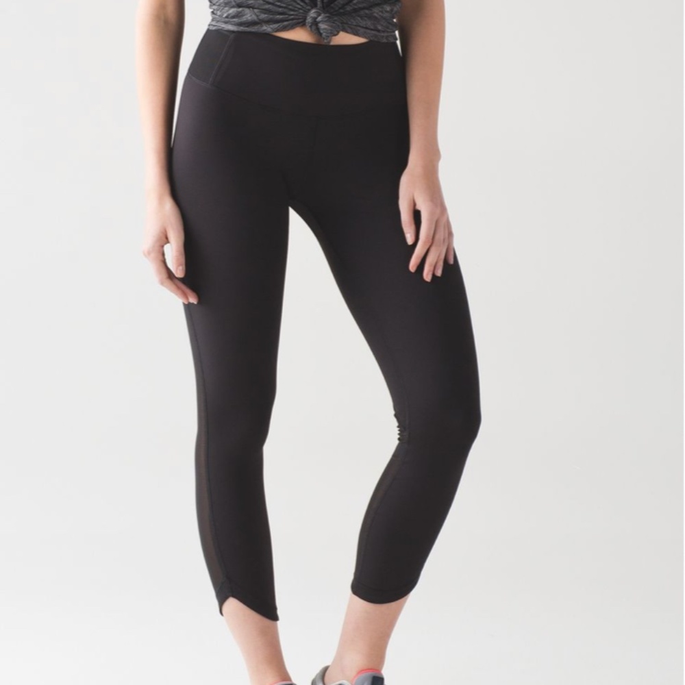 Lululemon Run Around Tight Leggings in Black